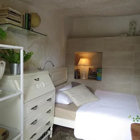 La Cueva De Angel Nocleg ze śniadaniem